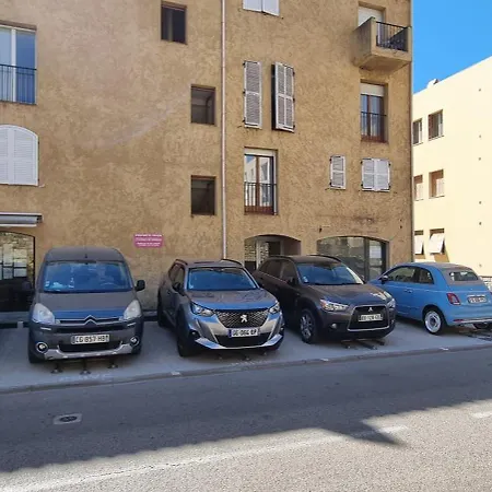 Apartamento Centru Lumineux Vue 5 Min à Pied De La Et Du Centre Calvi (Corsica)