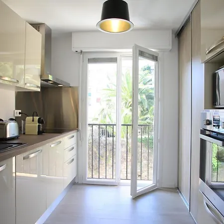 아파트 Centru Lumineux Vue 5 Min A Pied De La Et Du Centre *