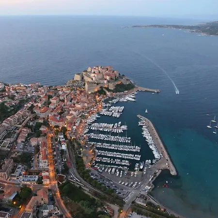 Lägenhet Centru Lumineux Vue 5 Min A Pied De La Et Du Centre Calvi (Corsica)